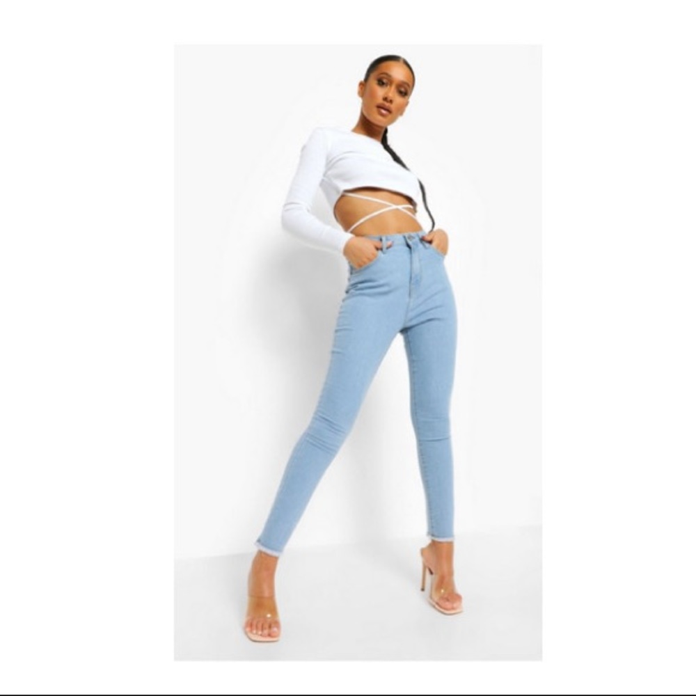 High Waist Frayed Hem Skinny Jeans